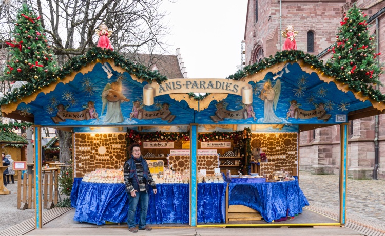 Stand des Änis-Paradies auf dem Münsterplatz vom Verein Basler Weihnachten als schönster Stand in der Kategorie «Non-Food» ausgezeichnet